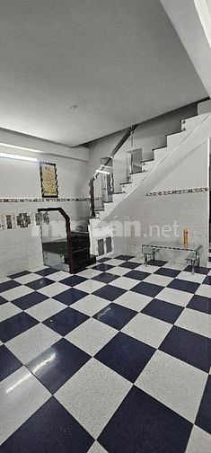 Cạnh KDC HimLam, 02 Tầng, DT 4,4x13m