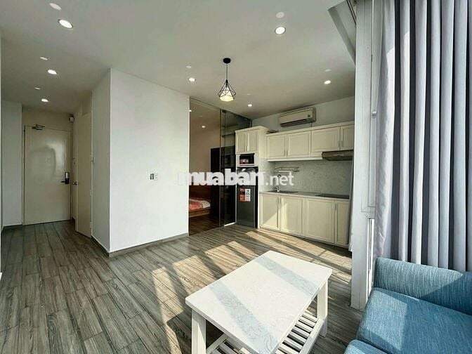 Căn Hộ 1 PN Thang máy BanCong Ngay Huỳnh Văn Bánh Giá Chỉ 10tr