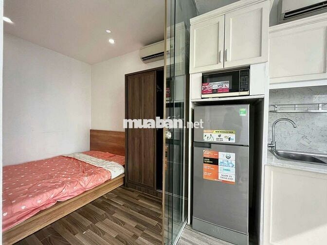 Căn Hộ 1 PN Thang máy BanCong Ngay Huỳnh Văn Bánh Giá Chỉ 10tr