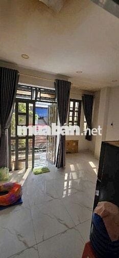 BÁN NHÀ ĐẸP P6 Q8 - HẺM 4M - 2 TẦNG 2PN 2WC TẠ QUANG BỬU - NHỈNH 3 TỶ.