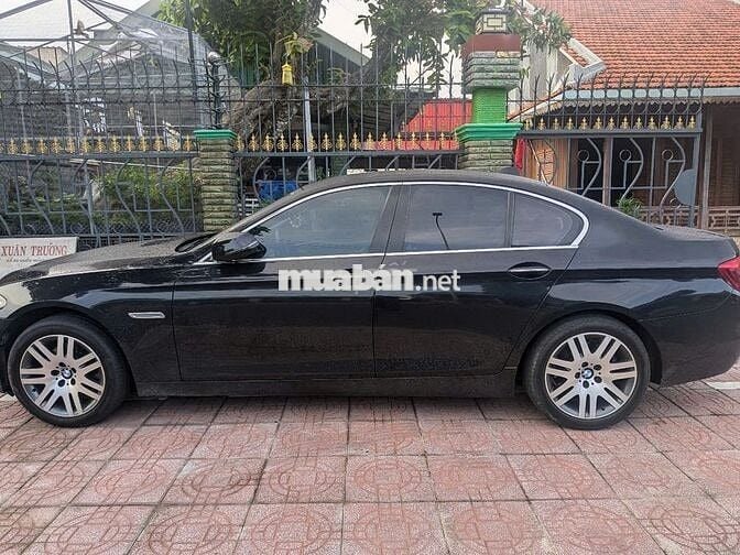 BMW 5 Series 2***00 km