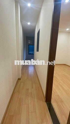 Mặt tiền Hoàng xuân nhị nhà mới đường 5m