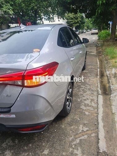 Kẹt tiền nên bán con Vios còn bảo hành chính hãng