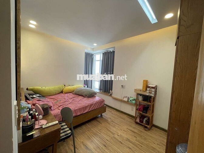 BÁN CĂN HỘ CHUNG CƯ NGỌC PHƯƠNG NAM 3 PHÒNG NGỦ 2 NHÀ VỆ SINH 118M2