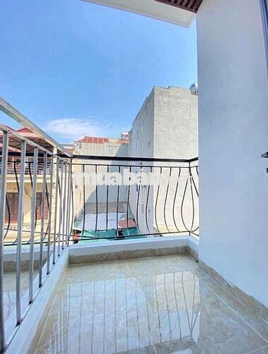 Cho thuê CCMN 1n1k 35m2 Full nội thất, ban công thoáng - Lạc Long Quân
