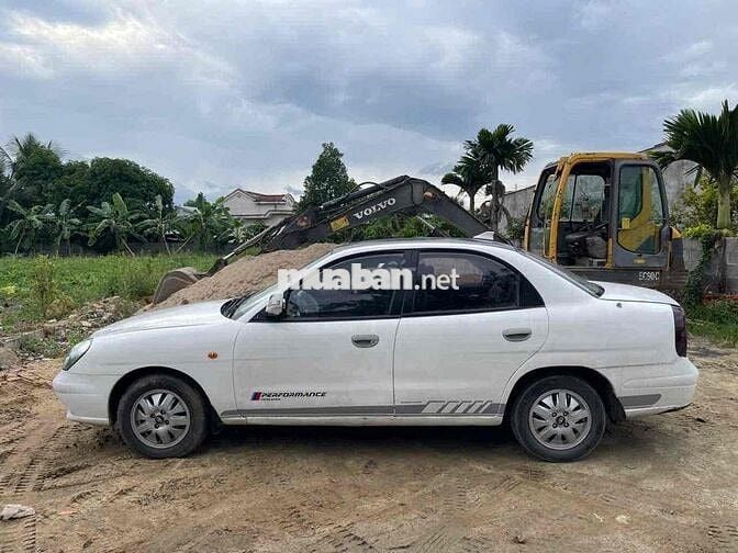 Daewoo Nubira 2003  1.6 MT - Chạy xa vô tư