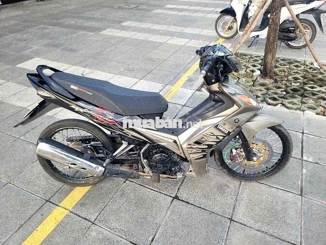 Exciter 135 xuống áo máy 57zz