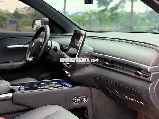 VinFast VF6 2024 Plus - 32000 km