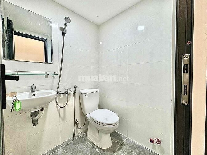 Cho Thuê Căn Hộ Duplex Mới 100% Ban Công Full Nt Ngay Lê Văn Sỹ Quận 3