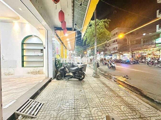 🔰MBKD MT Phạm Văn Bạch - DT 4x4.5m Vỉa Hè Rộng - Có Gác, WC Riêng