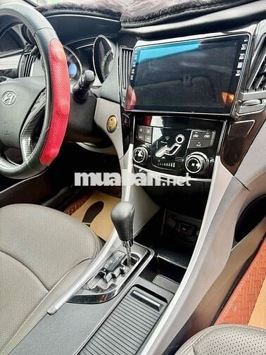 Hyundai Sonata 2010 2.0L AT - 108000 km