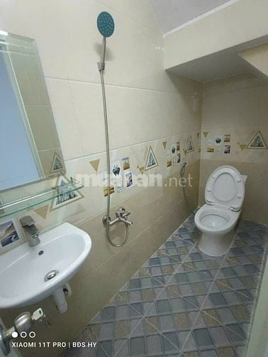Cho thuê nhà 631/15A Quốc Lộ 13, 10 triệu, DTSD 75m2, 2PN, 2WC,Thủ Đức