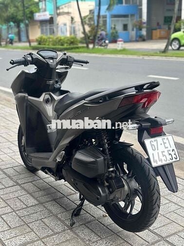 Vario 150 đời 2020 xe đẹp máy zin biển 67