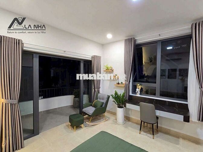 🇻🇳 SIÊU PHẨM PENTHOUSE BAN CÔNG THOÁNG - DECOR PHÒNG SIÊU XINH 🇻🇳