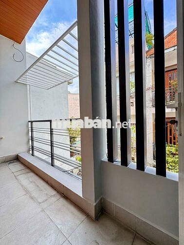 NHÀ ĐẸP📍GIÁP TÂN PHÚ - Hiếm🔸Giá 4tỷ hơn xíu 🔸4 tầng 3pn 2wc DTSD 90m²