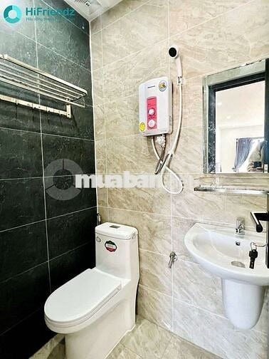 STUDIO CỬA SỔ BAN CÔNG_MÁY GIẶT RIÊNG, THANG MÁY, FREE XE, HẺM LỚN