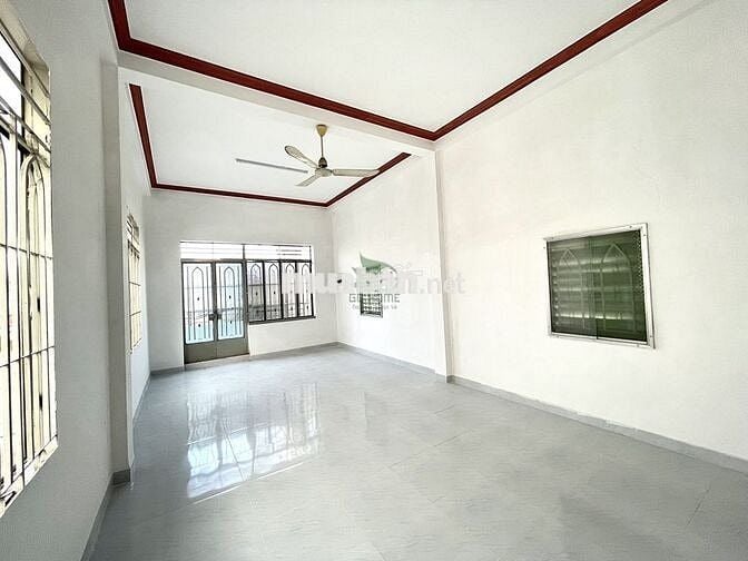 CHO THUÊ NHÀ KINH DOANH 3 TẦNG VỊ TRÍ ĐẸP NGAY MÃ VÒNG THÁI NGUYÊN