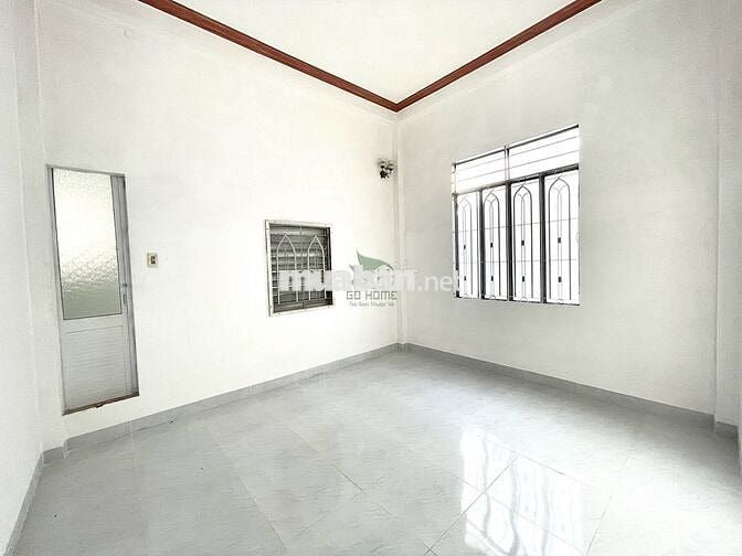 CHO THUÊ NHÀ KINH DOANH 3 TẦNG VỊ TRÍ ĐẸP NGAY MÃ VÒNG THÁI NGUYÊN