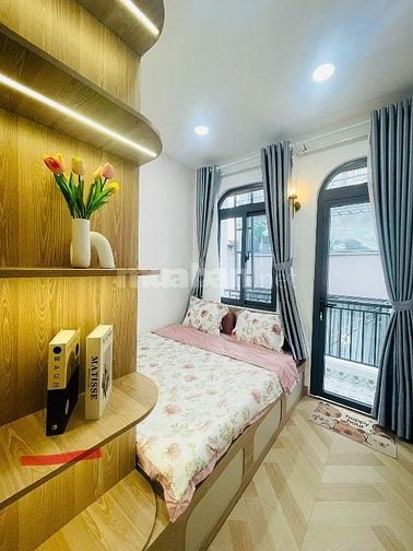 ⭐️Nhà 2 Lầu tuyệt đẹp CAO CẤP hẻm Đinh Công Tráng, P.Tân Định, Q1.