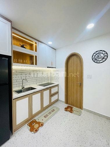 ⭐️Nhà 2 Lầu tuyệt đẹp CAO CẤP hẻm Đinh Công Tráng, P.Tân Định, Q1.