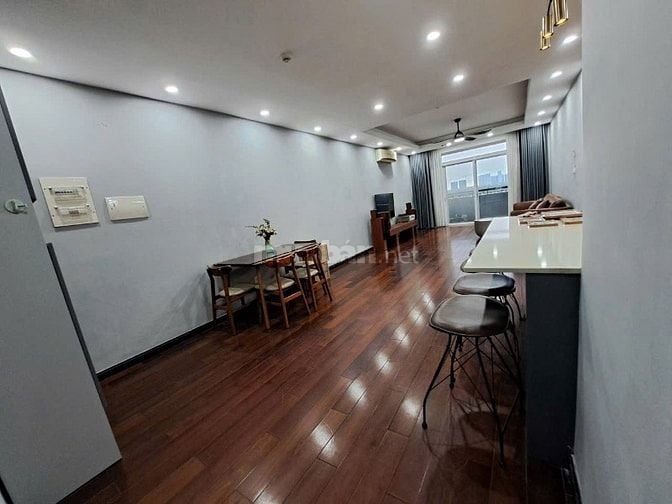 Cho thuê chung cư Green View, Quận 7, 3PN Giá 25t Ms Viêm 0938971212