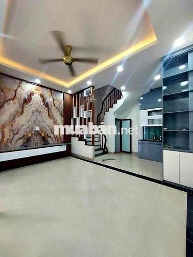 Phải thật nhanh! Khương Trung, 2 thoáng, ngõ rộng, nhà đẹp. 38m. 8,4ty