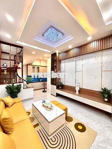 Khương Đình 6.X tỷ - Phân Lô Đẹp Long Lanh-  5 tầng Full tiện ích