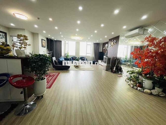 SIÊU PHẨM CHUNG CƯ 206m2 - HƠN 10 TỶ XÍU