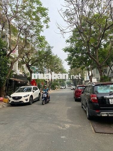 Bán nhà 3 tầng mặt tiền đường số 16m KDC An Phú Hưng p.Tân Phong Q7