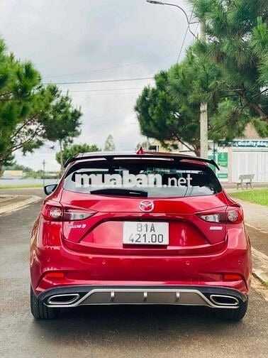 Mazda 3 2018 1.5 AT