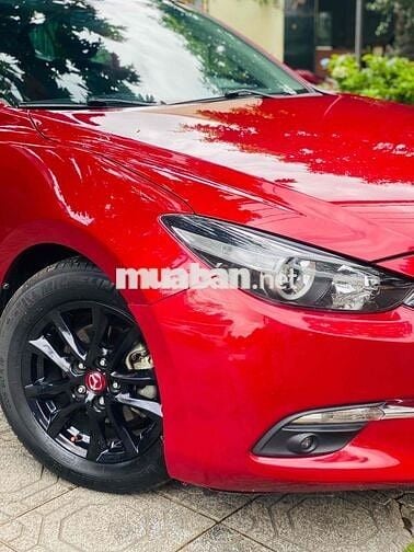 Mazda 3 2018 1.5 AT