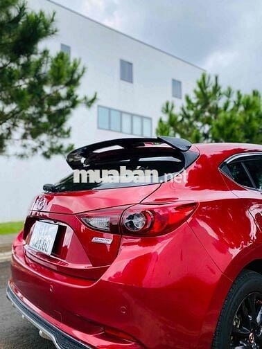 Mazda 3 2018 1.5 AT