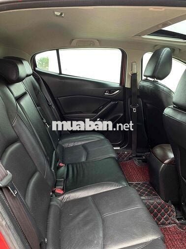 Mazda 3 2018 1.5 AT