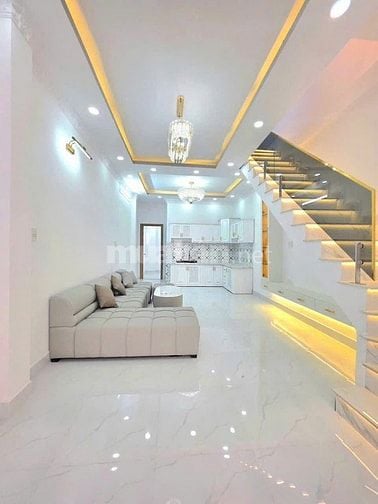 Nhà Đẹp 1 Lầu – Mặt Tiền Kinh Doanh – Xe Hơi Tới Nhà –Nhà Bè Gần Quận
