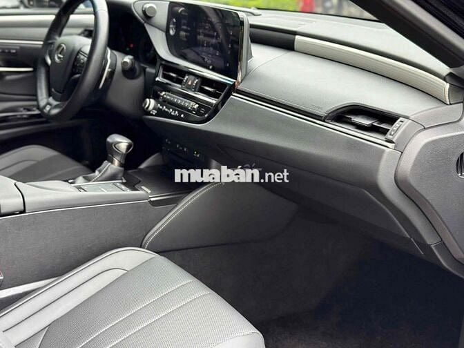 Lexus ES250 F.Sport sx 2021 nhập Nhật siêu đẹp