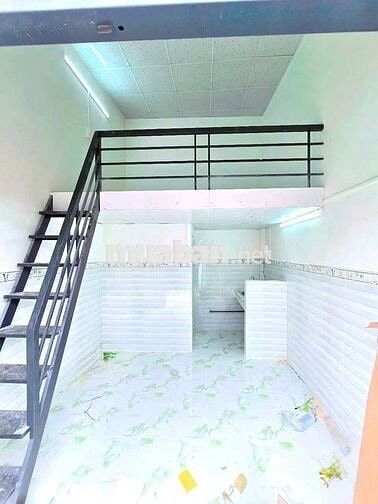 Cho cố nhà đường Quốc Lộ 50 DT.4×4 } 1 lững 1 phòng 1 toilet hẽm 4m.