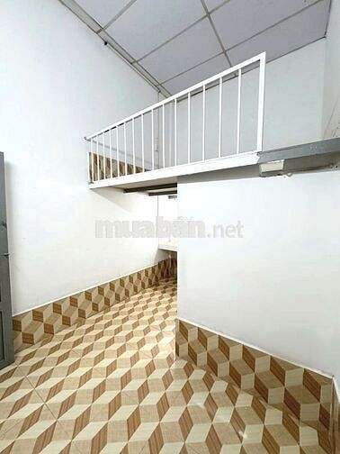 CHÍNH CHỦ CHO THUÊ PHÒNG GÁC CAO ở Nguyễn Thị Thập
