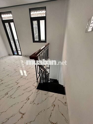 Chính chủ cần bán nhà 1 trệt 1 lửng 4x5m – sổ riêng, giá rẻ