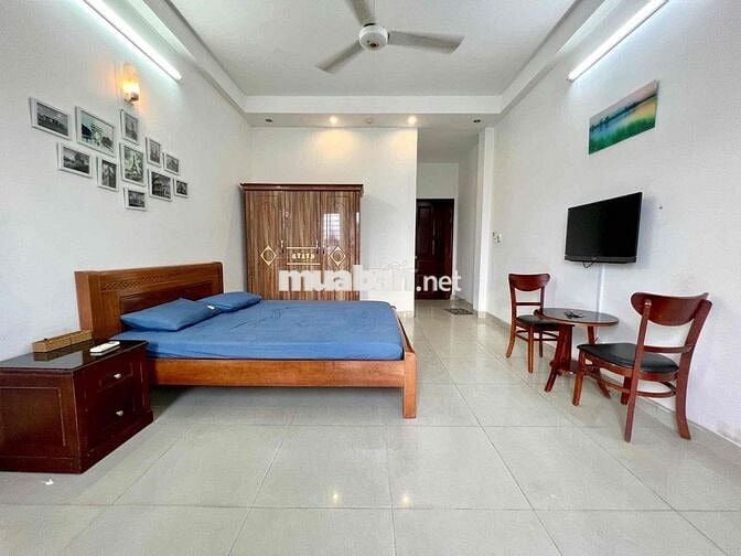 CHO THUÊ CĂN HỘ FULL NỘI THẤT BAN CÔNG RỘNG NGAY PHAN HUY ÍCH