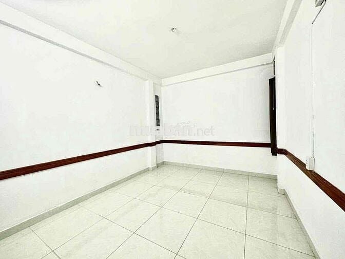 CHO THUÊ NHÀ - 1 TRỆT 2 LẦU - 5PN 3WC - HẺM Ô TÔ TẬN CỬA - KDTD