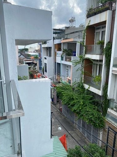Bán nhà 3 tầng đường hoang hữu nam cọc vào ở ngay 
