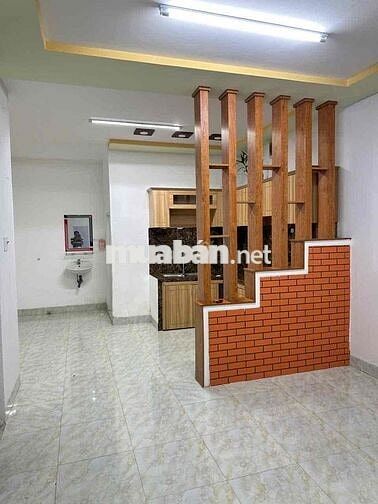 Nhà hẻm 370 Phan Bội Châu, cách mặt tiền 20m giá tốt