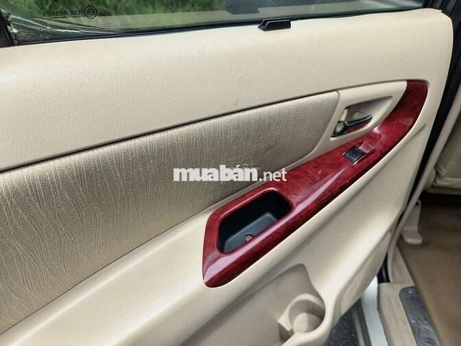 Toyota Innova 2006 G - 185020 km