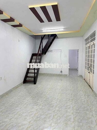 Nhà hẻm 370 Phan Bội Châu, cách mặt tiền 20m giá tốt