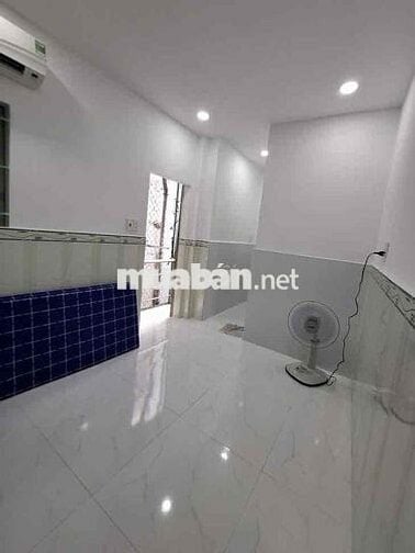 1,85 tỷ, bán nhà Tân Phú- Âu Cơ- 2 tầng- Sổ hồng riêng