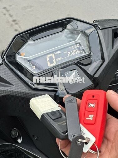 Vario 160 ABS 2023 | Chính chủ | 8.000km | Mới 99%