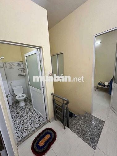 BÁN NHÀ GÒ XOÀI HẺM XE HƠI 2PN 2WC GIÁ 3,68TỶ TL