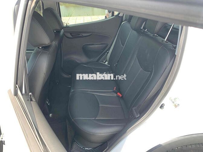 VinFast Fadil 2022 - 43000km màu trắng xe gia đinh
