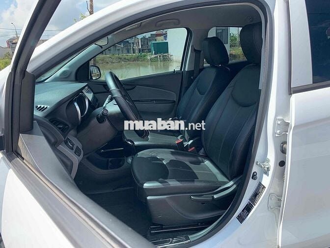 VinFast Fadil 2022 - 43000km màu trắng xe gia đinh