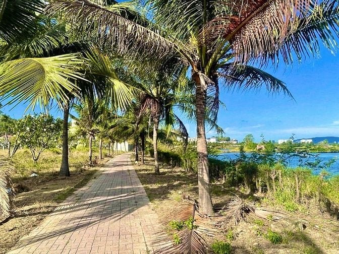 Lô Biệt thự rẻ nhất KĐT Ven Sông Tắc view sông đối diện KĐT Sungroup